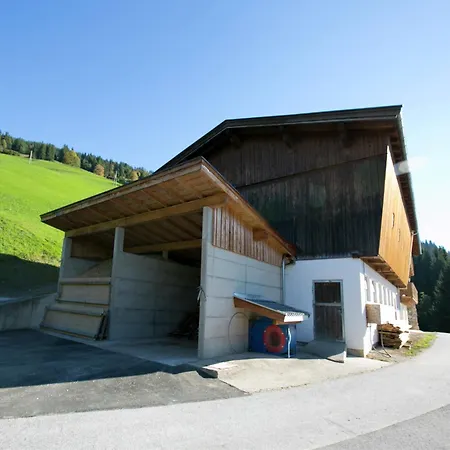 In Hopfgarten Шале Хопфгартен-им-Бриксенталь