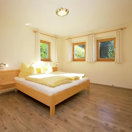 In Hopfgarten Хопфгартен-им-Бриксенталь