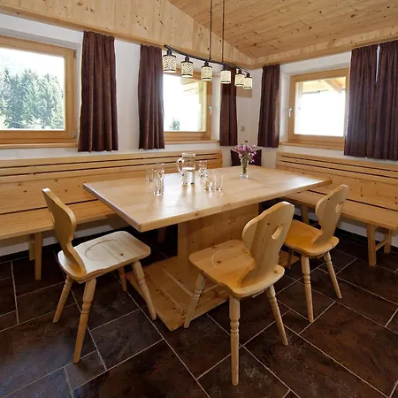 Шале In Hopfgarten Хопфгартен-им-Бриксенталь